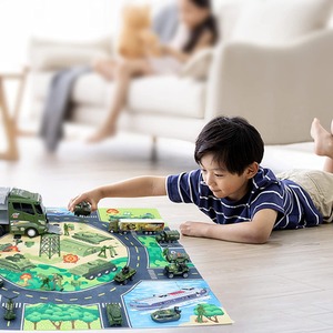 Rescue and emergency military truck and accessories - Green