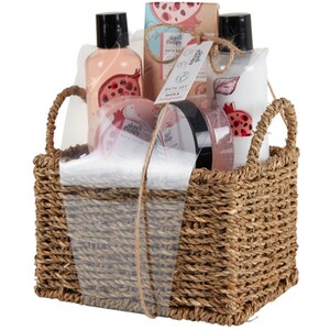 Skin Therapy Pamper Basket - Brown