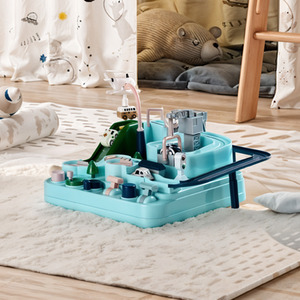 Car Race Tracks Toy Set by Livingandhome