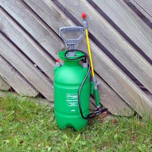 5 Litre Garden Fence Pressure Sprayer with Adjustable Spray Nozzle - Green by Samuel Alexander