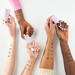 Essence Skin Tint - 20 by essence