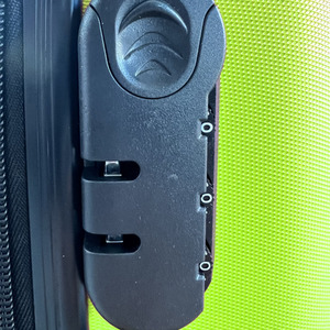 3pc ABS 4 Wheel Diamond Luggage Set by Groundlevel