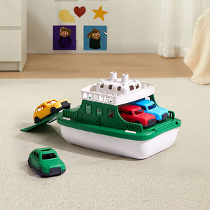 Car Ferry Bath Toys Set - Green and White by Livingandhome