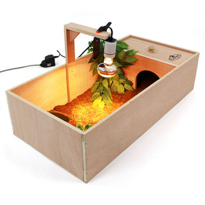 Wooden Tortoise House with Run - Brown by Actiaspet