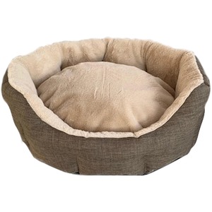 Luxury Pet Bed by Clever Paws