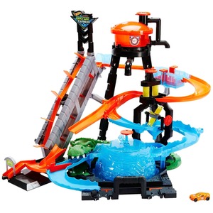 Hot Wheels Ultimate Gator Car Wash elevator, crazy track Whirlpool - multi by Hot Wheels
