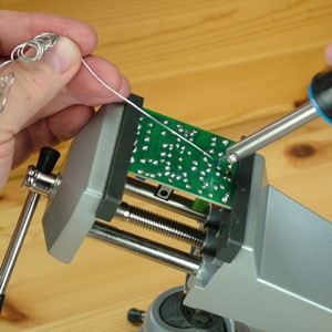 Modelcraft Universal Suction Vice by Modelcraft