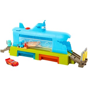 Disney Pixar Submarine Car Wash Playset with Colour Change Lightning - multi by Disney