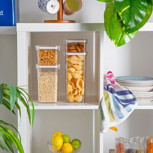 Food Storage Container - 1.8 Litre - White / 10.2cm / 0.966 / 3 / 10cm by Argon Tableware