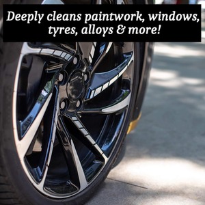 Wash and Wax Car Shampoo - White / 1 by Homefront