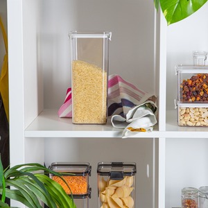 Food Storage Container - 1.8 Litre - White / 10.2cm / 0.966 / 3 / 10cm by Argon Tableware