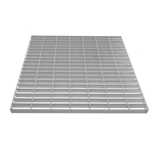 Galvanised Grating Mesh Panels - Silver / 70cm by Monster Shop
