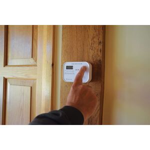 Carbon Monoxide Alarm with LCD Display - White by Mercury