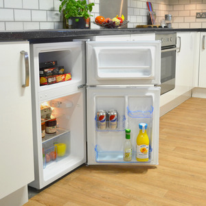 Igenix 47Cm Under Counter Fridge Freezer - White by Igenix