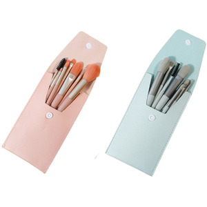 Pack of 8 Travel Make Up Brush Set
