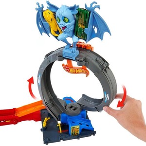 Hot Wheels City Toy Car Track Set Bat Loop Attack - Multicolour by Hot Wheels