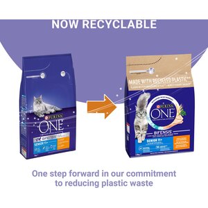 Purina ONE Senior 11+ Chicken and Wholegrain Dry Cat Food - 2.8kg by Purina ONE