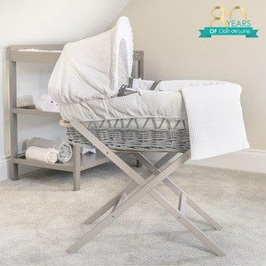 Waffle Grey Wicker Moses Basket - White by Clair de Lune