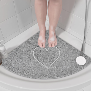 Heart Embossed Spaghetti Corner Shower Mat by Nicoman