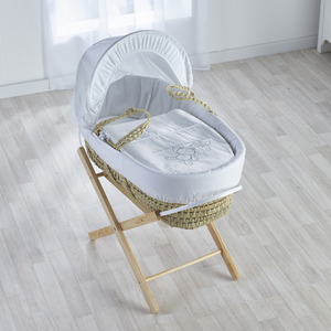 White Teddy Wash Day Moses Basket with Natural Opal Folding Stand by Kinder Valley