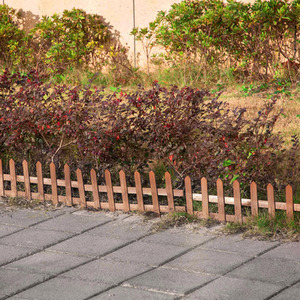 Outsunny Pack of 12 Wooden Border Fences by Outsunny