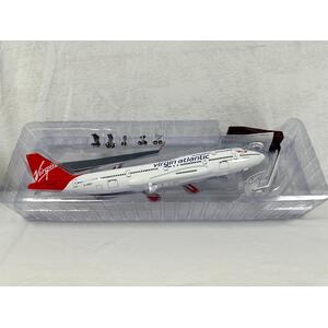 Plane Model 747 - Mixed by Chame