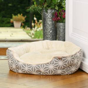 Warm Cosy Geometrical Scalloped Dog Bed - Grey / 57cm by Dream Paws