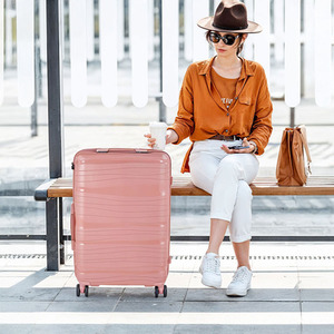 4PCS Lockable Travel Suitcase Set - Rose Gold by Livingandhome