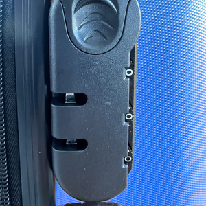 3pc ABS 4 Wheel Diamond Luggage Set by Groundlevel