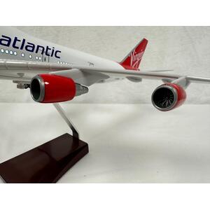 Plane Model 747 - Mixed by Chame