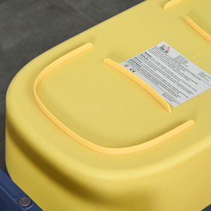 HOMCOM Baby Bath Tub Collapsible Non-Slip with Stool Seat - Yellow by HOMCOM