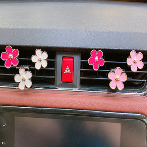 4 Daisy Car Fragrances