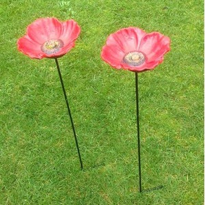 Cast Iron Wild Bird Poppy Flower Dish Bird Feeder - Red by Selections