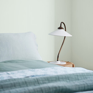 Crown Matt Breatheasy Emulsion Paint - Botanical Extract by Crown Paints