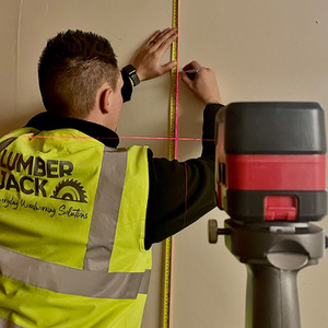 Lumberjack Self Levelling Laser Level 360 Degrees Shockproof Casing - Red by Lumberjack