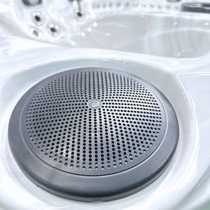 Ecstatic Wave Hot Tub - White by Fonteyn