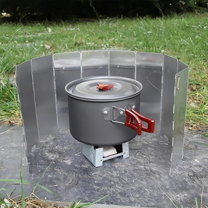 Outdoor Camping Stove Wind Shield Foldable With Latch - Silver
