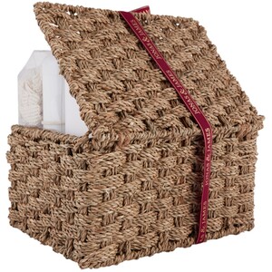Jonas & James Winter Berry and Clementine Hamper - White and Brown by Jonas & James