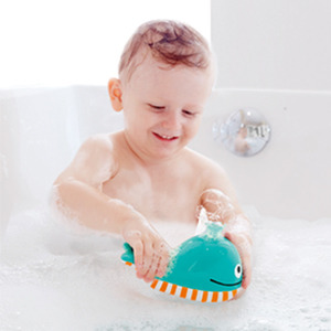 HAPE Bubbling the Whale - Multi-colour by HAPE