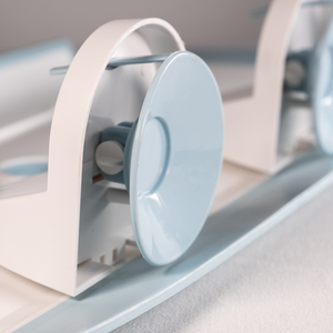 BabyDam Bathwater Barrier alternative to a baby bath suitable from birth - Blue by BabyDam