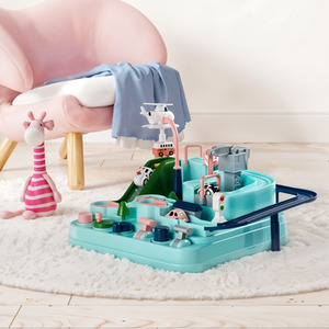 Car Race Tracks Toy Set by Livingandhome