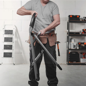 Premium 2 Step Ladder - Silver by VonHaus