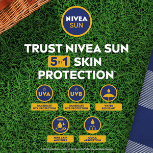 NIVEA SUN Suncream Spray SPF Protect & Moisture 200ml - 30 by Nivea