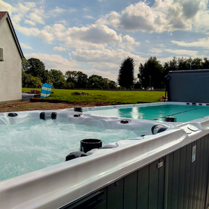 Vitality Swim Spa - White by Fonteyn