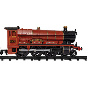Harry Potter Ready to Play Train Set 28 Piece - Red by Lionel