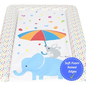 Baby Changing Mat - Raining Hearts / Raining Hearts by Babycurls