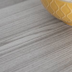 Chequer Plate Silver Self Adhesive Vinyl Wrap by d-c-fix