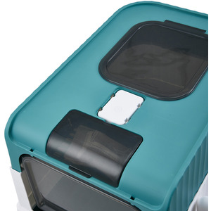 Fully Enclosed UV Sterilization Cat Litter Box by Livingandhome