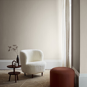 Crown Walls and Ceilings Silk Emulsion by Crown Paints