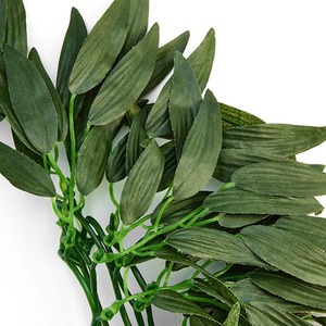 Swell Reptiles Premium Ruscus Plant - Green by Swell Reptiles